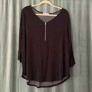 Green envelope black & white polka dot zipper top